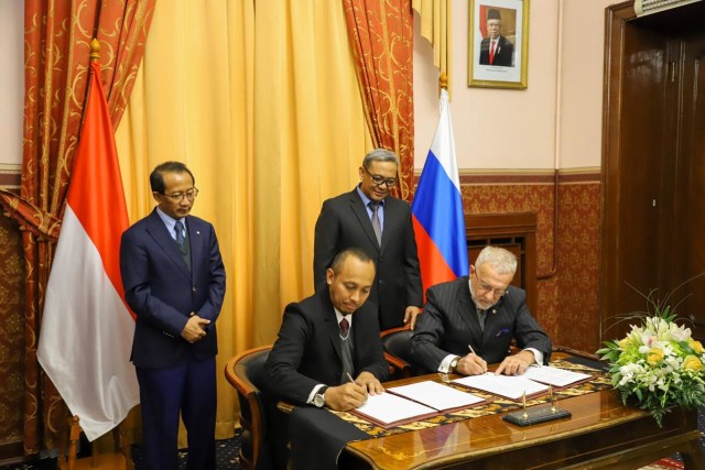 Pelaku usaha Kabupaten Bogor jalin dan tanda tangani perjanjian kerja sama dengan mitranya di Rusia (1/11/2019) Foto: Dok. KBRI Moskow