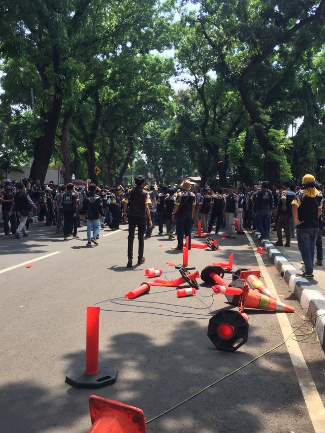 Ormas GMBI Cekcok dengan polisi di PTIK. dok Raga Imam Foto: Raga Imam/kumparan