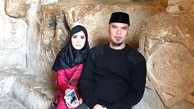 Mulan Jameela dan Ahmad Dhani. Foto: Instagram/@mulanjameela1
