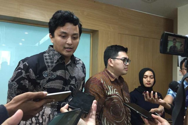 Anggara Wicitra Sastroamidjojo (paling kiri). Foto: Paulina Herasmaranindar/kumparan