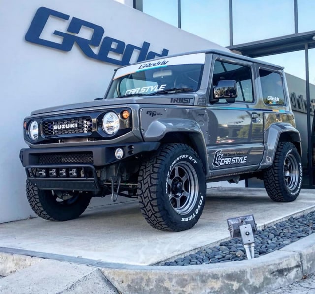 Suzuki Jimny bermesin Turbo Foto: dok. Carscoops