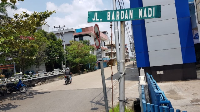 Jalan Bardan Nadi yang berada di kawasan Tepian Kapuas, Pontianak, Kalbar. Foto: Teri/Hi!Pontianak