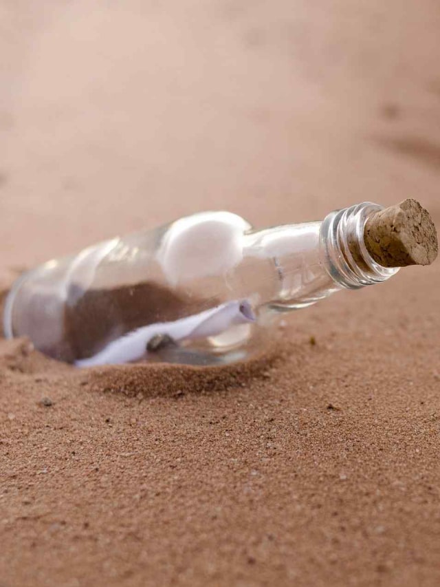 Ilustrasi pesan di dalam botol. Foto: pixabay