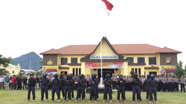 Timsus Merpati Polres Singkawang (depan). Foto: Andesta Herli Wijaya/ kumparan