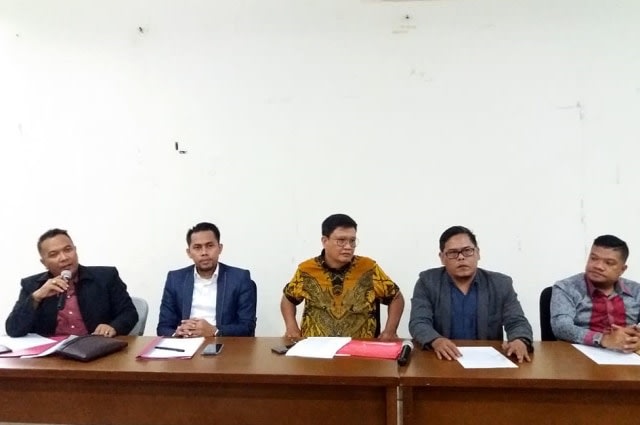 Tim Kuasa hukum Irfan Nuralam (Dok.ciremaitoday)