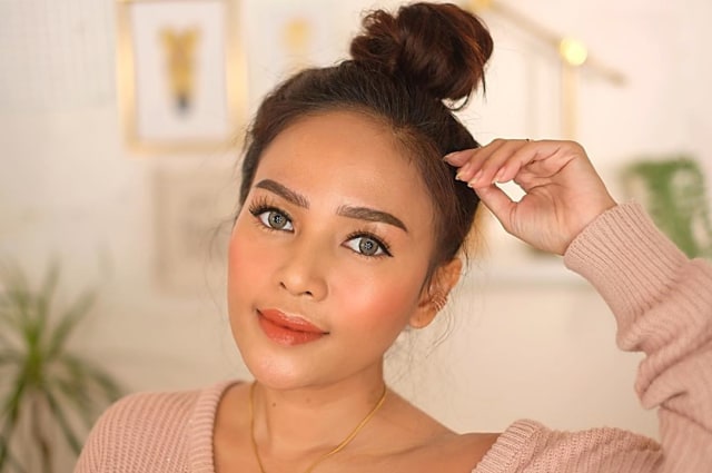 My Beauty Routine: Beauty Influencer Rachel Goddard | kumparan.com