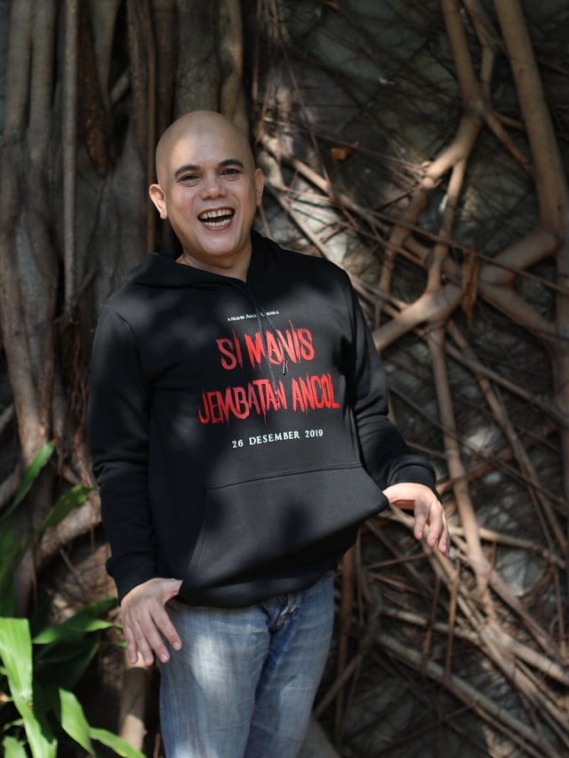 Eshakdan yalangoch aktrisalar