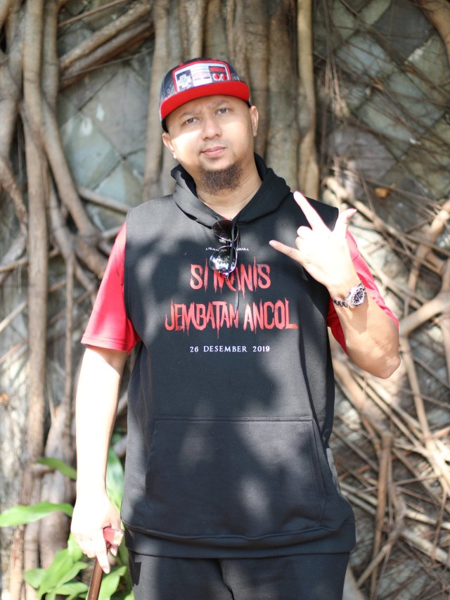 Sutradara film Si Manis Jembatan Ancol Anggy Umbara saat berkunjung ke kantor kumparan. Foto: Dicky Adam Sidiq