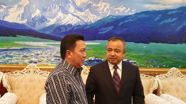 Pemimpin media dari Indonesia berkunjung ke Xinjiang, China. Foto: Arifin Asydhad