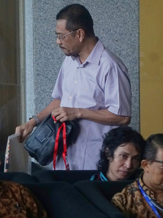 Gamawan Fauzi eks Mendagri 2009-2014 tiba di Gedung KPK. Foto: Irfan Adi Saputra/kumparan