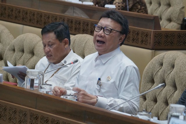 Menteri PAN-RB Tjahjo Kumolo saat melakukan rapat perdana dengan Komisi II DPR RI. Foto:  Helmi Afandi Abdullah/kumparan
