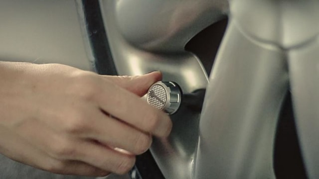 Ilustrasi pentil ban mobil. Foto: dok. Istimewa