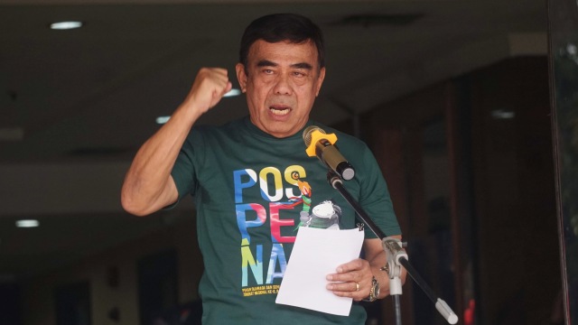 Menteri Agama Fachrul Razi (tengah) saat launching Pekan Olahraga dan Seni antar Pondok Pesantren Tingkat Nasional (Pospenas) di Kementerian Agama RI, Jakarta.  Foto: Irfan Adi Saputra/kumparan 