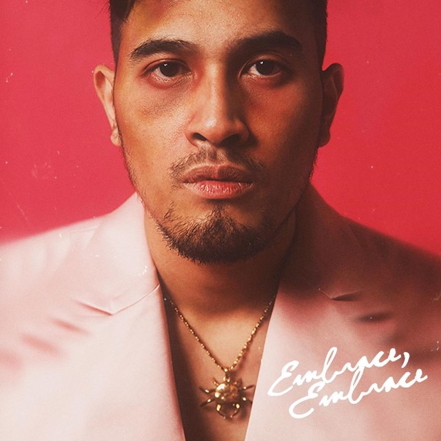 Adrian Khalif 'Embrace, Embrace' dok Instagram @adriankhalif