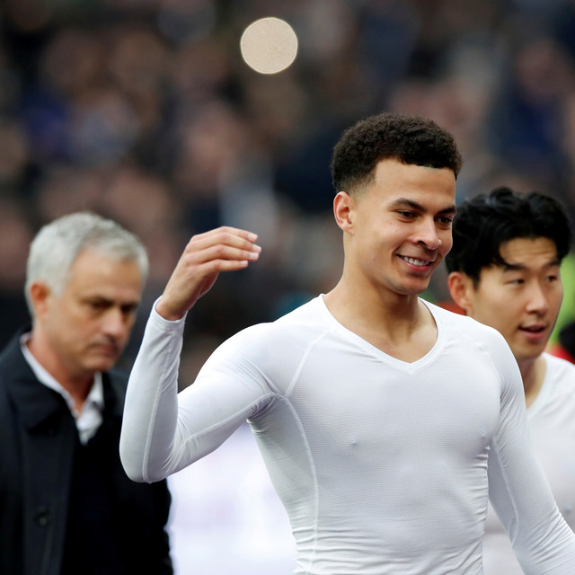 Pendar Dele Alli di balik debut manis Jose Mourinho bersama Tottenham Hotspur. Foto: REUTERS/David Klein