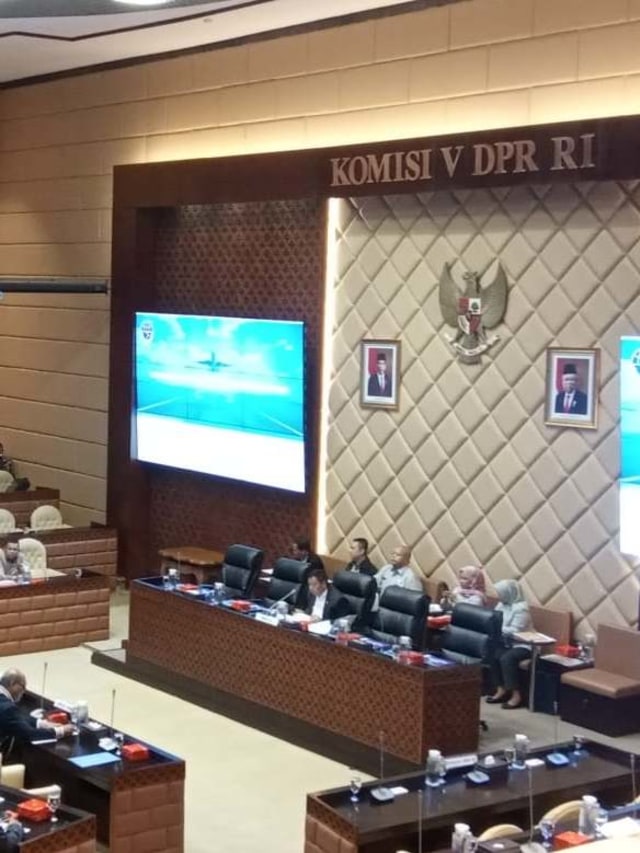 RDP Komisi V dengan Menhub mengenai Lion Air JT 610. Foto: Nicha Muslimawati/kumparan