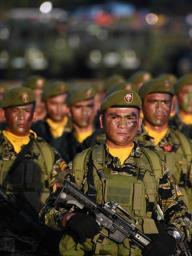 Ilustrasi tentara Filipina. Foto: AFP/TED ALJIBE