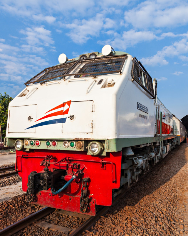 Kereta Api Indonesia Foto: Shutter Stock