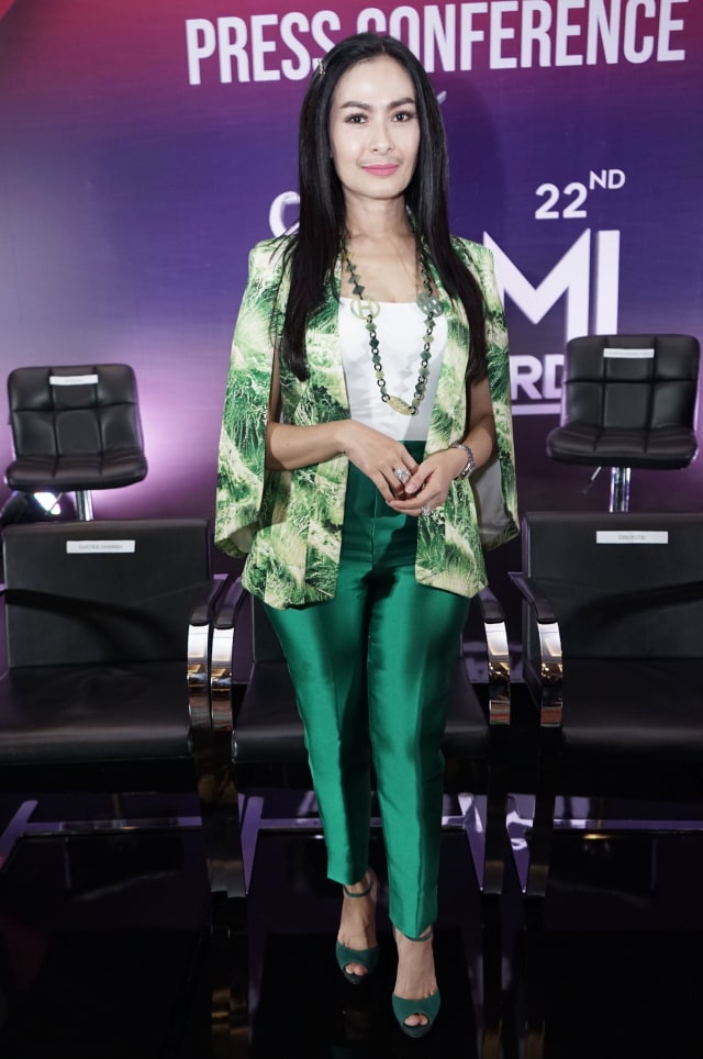 Penyanyi dangdut Iis Dahlia saat hadir di konferensi pers AMI Award 2019 di kawasan Kebon Jeruk, Jakarta, Senin, (25/11/2019). Foto: Dok. Ronny