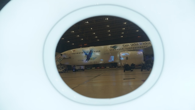 Pesawat Garuda Indonesia Airbus A330-900 Neo. Foto: Iqbal Firdaus/kumparan