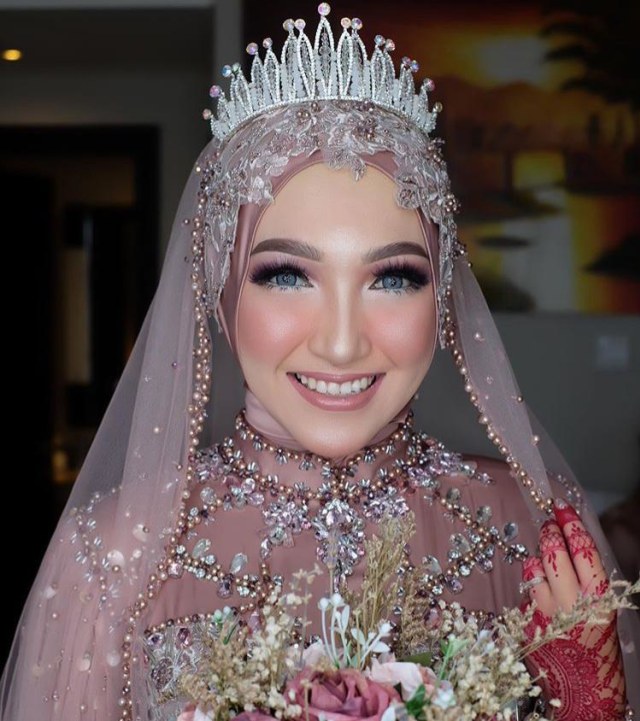 Make up natural dari Liyan Mirzani. Foto: Instagram @liyanmirzani