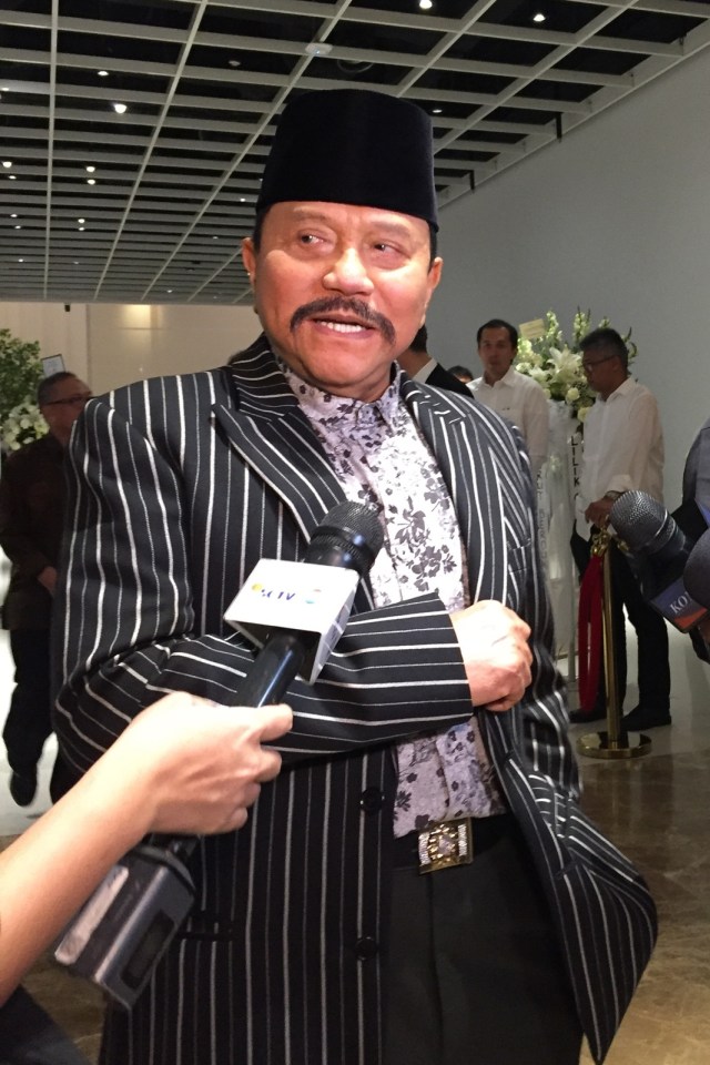 Mantan Kepala Badan Intelijen Negara (BIN) Abdullah Mahmud Hendropriyono di Ciputra Artpreneur, Jakarta Selatan, Jumat (29/11).

 Foto: Darin Atiandina/kumparan