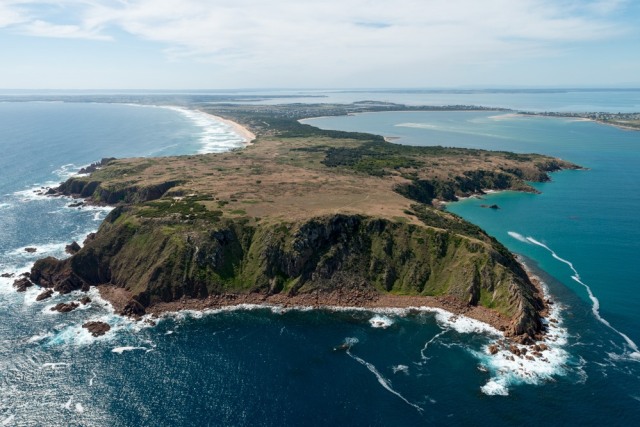 Pemandangan Cape Woolamai, Australia dari atas helikopter Phillips Islands. Dok. Istimewa