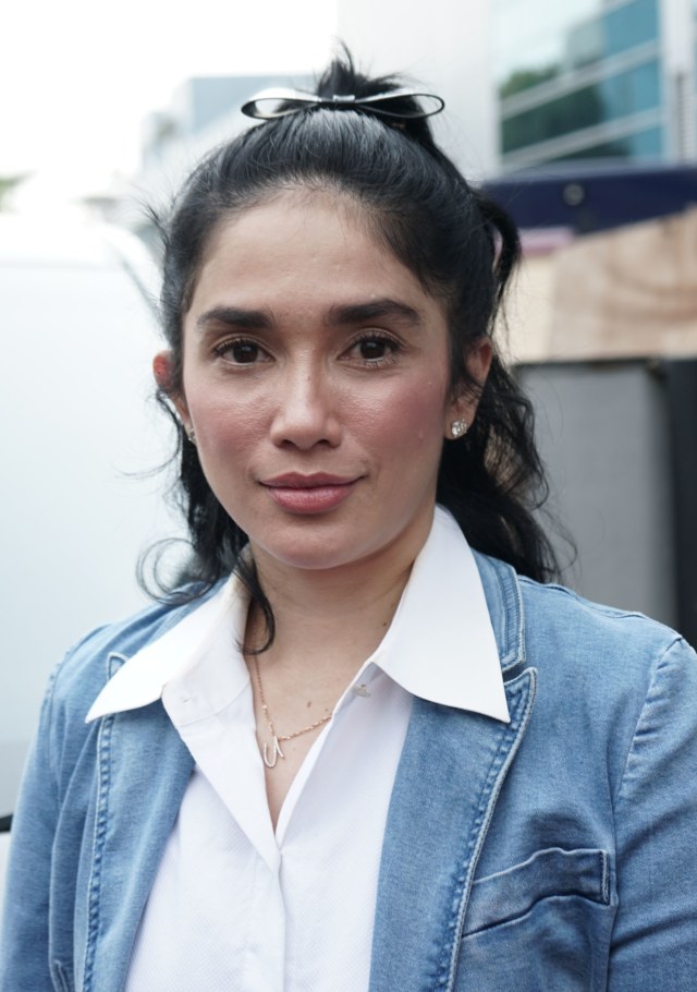 Ussy Sulistiawaty saat ditemui dikawasan Tendean, Jakarta, Selasa, (3/12). 
 Foto: Ronny