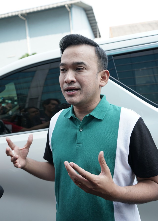 Ruben Onsu saat ditemui di kawasan Kapten Tendean, Jakarta Selatan, Selasa, (3/12). Foto: Ronny