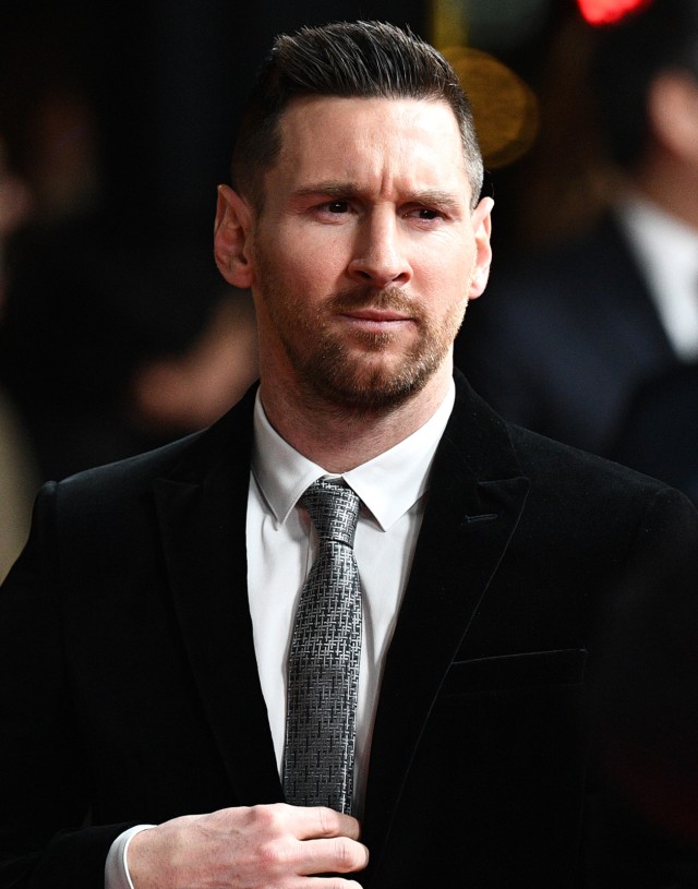 Leo Messi di acara penganugerahan Ballon d'Or. Foto: AFP/Franck Fife