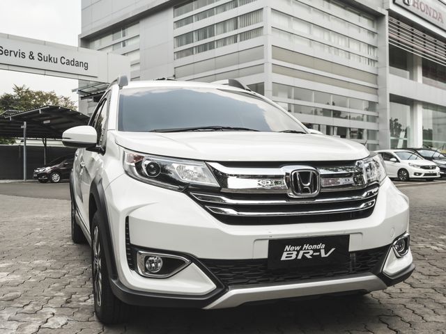 Honda BR-V E CVT. Foto: Bagas Putra Riyadhana