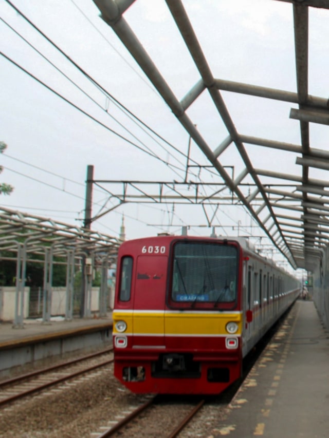 KRL Commuterline. Foto: Nugroho Sejati/kumparan