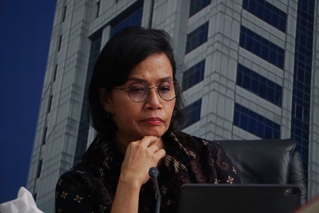 Menteri Keuangan Sri Mulyani saat konferensi pers penyelundupan di pesawat Garuda Indonesia. Foto: Irfan Adi Saputra/kumparan