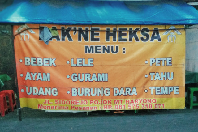 Warung di ujung gang. (Foto: Indah Salimin)