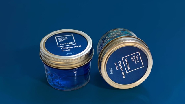 Classic Blue, Pantone Color of The Year 2020. Foto: Instagram/@pantone