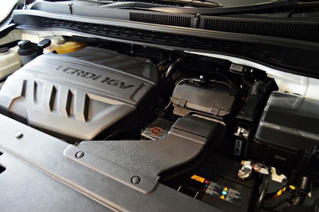 Mesin Diesel CRDi 16V New Grand Sedona. Foto: Bagas Putra Riyadhana