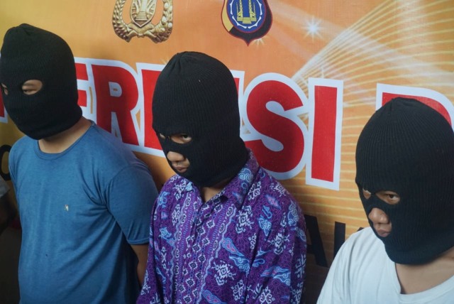 Tiga Pelajar SMP pelaku pembacokan mahasiswa di Yogyakarta. Foto: Arfiansyah Panji Purnandaru/kumparan