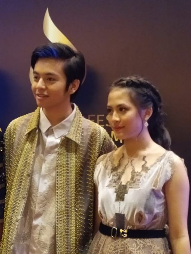 Angga Yunanda dan Zara saat menghadiri FFI 2019, Minggu (8/12). Foto: Alexander Vito/kumpran
