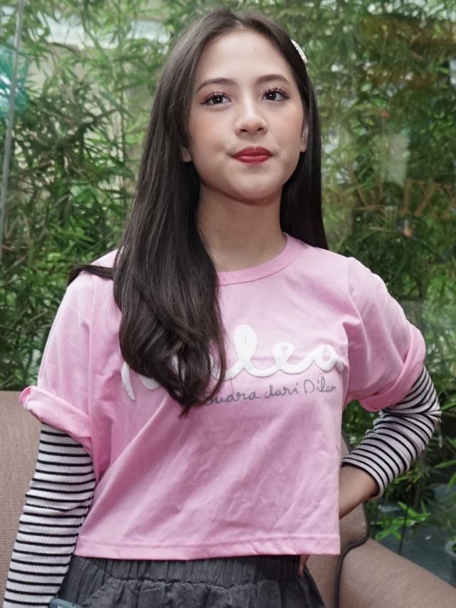 Artis Adhisty Zara saat hadir di konferensi pers launching poster dan trailer film Milea: Suara Dari Dilan di Epicentrum, Jakarta, Senin, (9/12). Foto: Ronny 