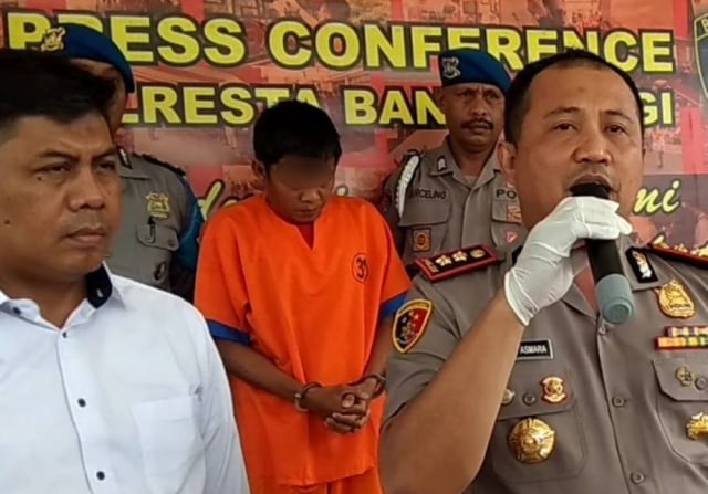 Buat Bom Ikan di Banyuwangi, Pria ini Dibekuk