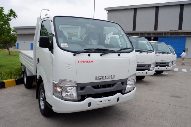 Ekspor Isuzu Traga Foto: Aditya Pratama Niagara/kumparan