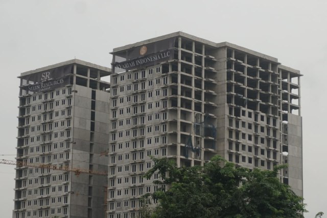 Bangunan milik Syariah Indonesia LLC pimpinan Hartadinata Harianto di Jakarta Barat. Foto: Iqbal Firdaus/kumparan