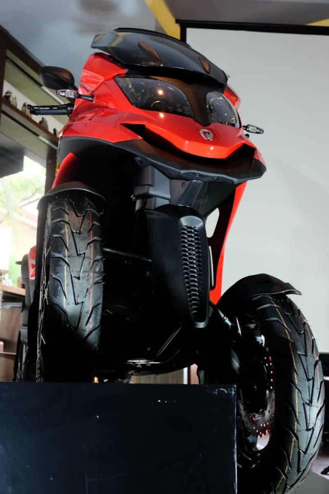 Skutik Roda Empat Qooder resmi dijual di Indonesia Foto: Bangkit Jaya Putra