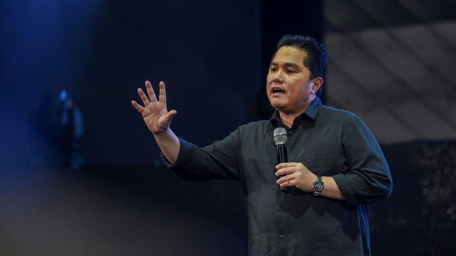 Menteri BUMN Erick Thohir berbicara di hadapan peserta Milenial Fest 2019 di Jakarta, Sabtu (14/12/2019). Foto: ANTARA FOTO/Nova Wahyudi