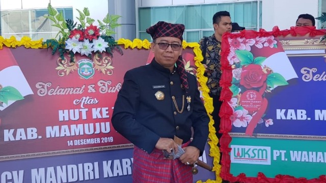 Sallu-sallu merupakan penutup kepala khas Mamuju. Foto: Awal Dion/sulbarkini
