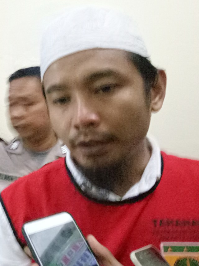 Musisi Zulkifli alias Zul 'Zivilia' di Pengadilan Negeri Jakarta Utara. Foto: Aria Pradana/kumparan