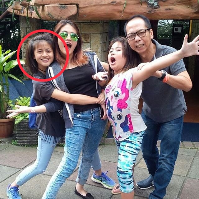Kebersamaan Zanette Kalila dengan saudara dan ayahnya sebelum tragedi berdarah perampokan Pulomas. (Foto: Instagram @anetkalila)