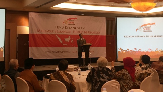 Menkopolhukam Mahfud MD saat menghadiri acara temu kebangsaan yang digelar oleh Gerakan Suluh Kebangsaan. Foto: Darin Atiandina/kumparan