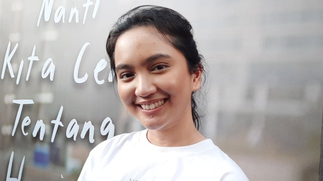 Tampilan Akad Nikah Rachel Amanda, Anggun Pakai Kebaya Putih Adat Jawa. Foto: Maria Gabrielle Putrinda/kumparan