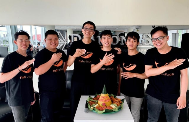 Foto dari sebelah kiri kedua ke arah kanan: Founders Aditya Pradewo dan Irwan Kurnia Phan, CEO Edy Tanto, Co Founder Feryadi dan Gandhy. Foto: Lydia Salsabilla/Hi!Pontianak